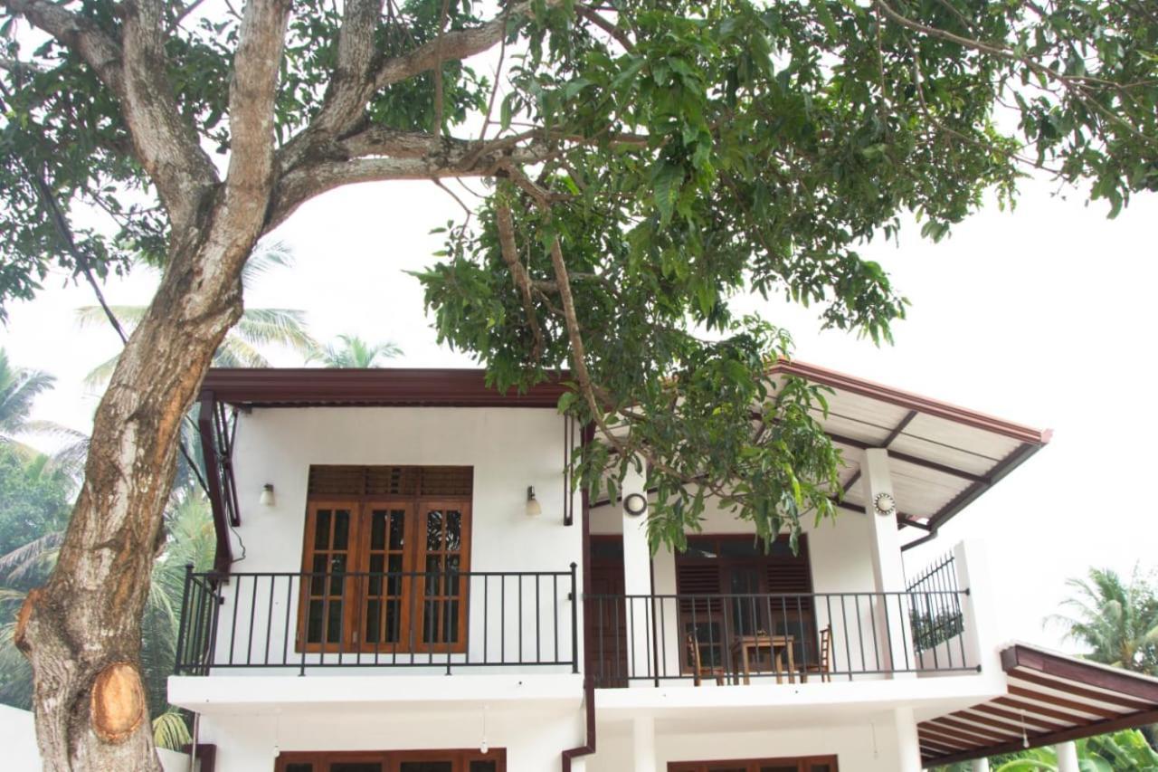 Sanmi Airport Resort Katunayaka Exterior foto